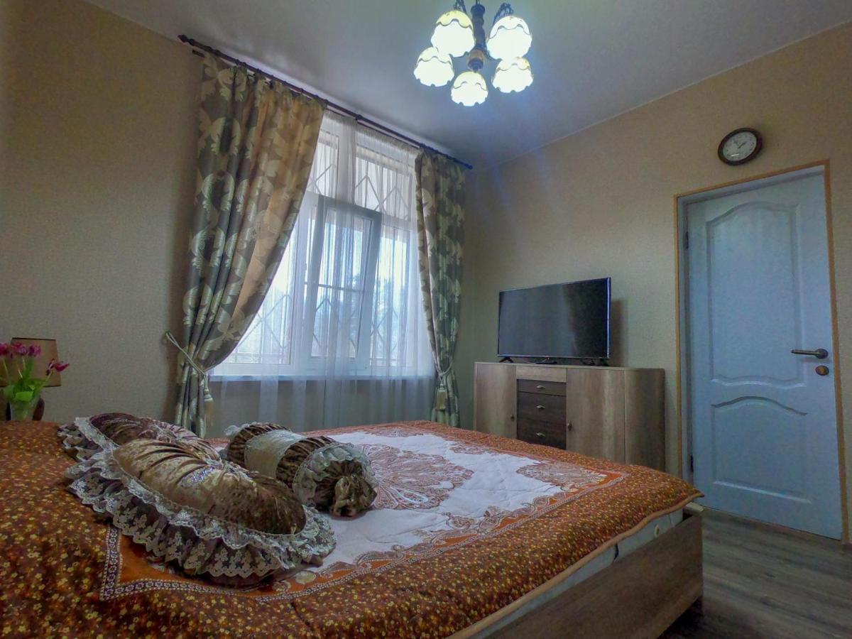 Гостевой Дом "Ласточкино Гнездо" Zandrypsch Exterior foto